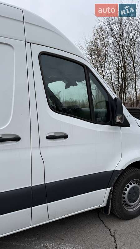 Грузовой фургон Mercedes-Benz Sprinter 2021 в Ровно фото 13 Грузовой фургон Mercedes-Benz Sprinter 2021 в Ровно