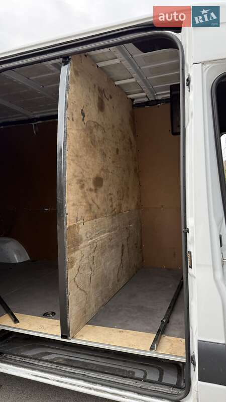Грузовой фургон Mercedes-Benz Sprinter 2021 в Ровно фото 35 Грузовой фургон Mercedes-Benz Sprinter 2021 в Ровно