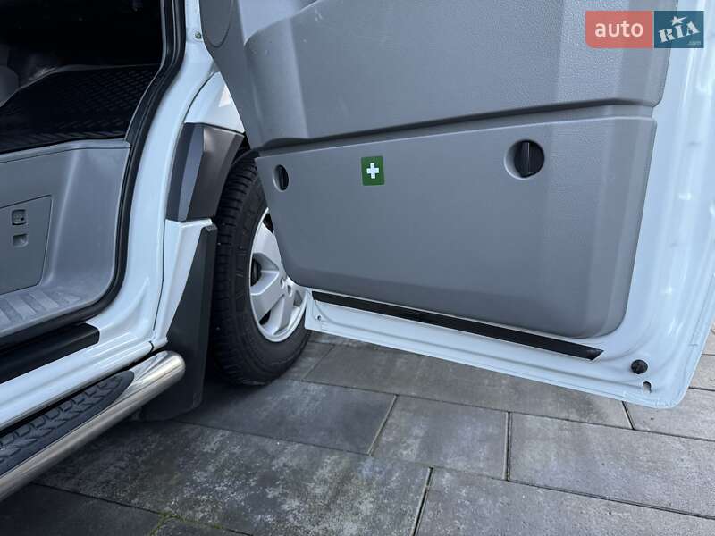 Вантажний фургон Mercedes-Benz Sprinter 2011 в Борщеві