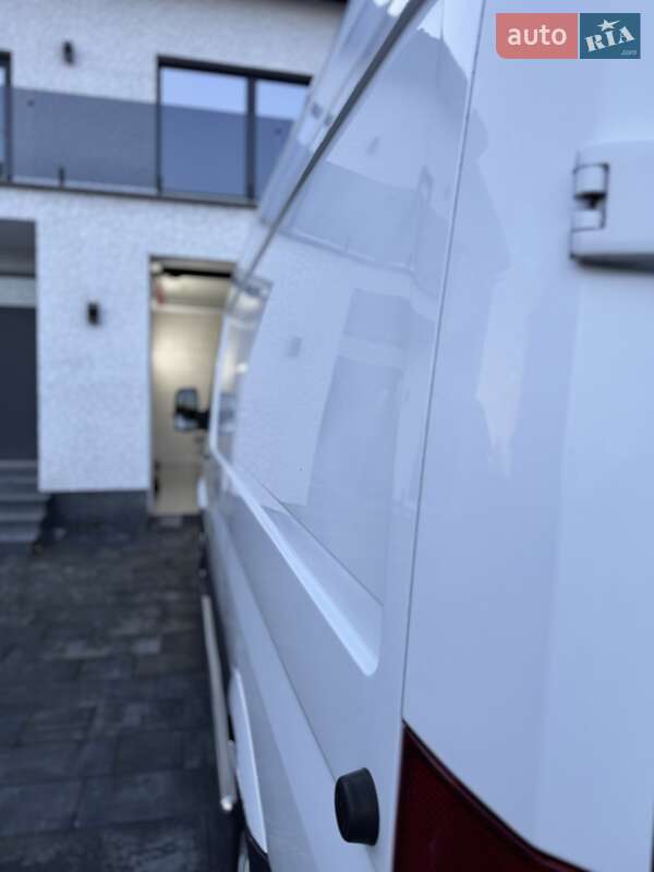 Вантажний фургон Mercedes-Benz Sprinter 2011 в Борщеві