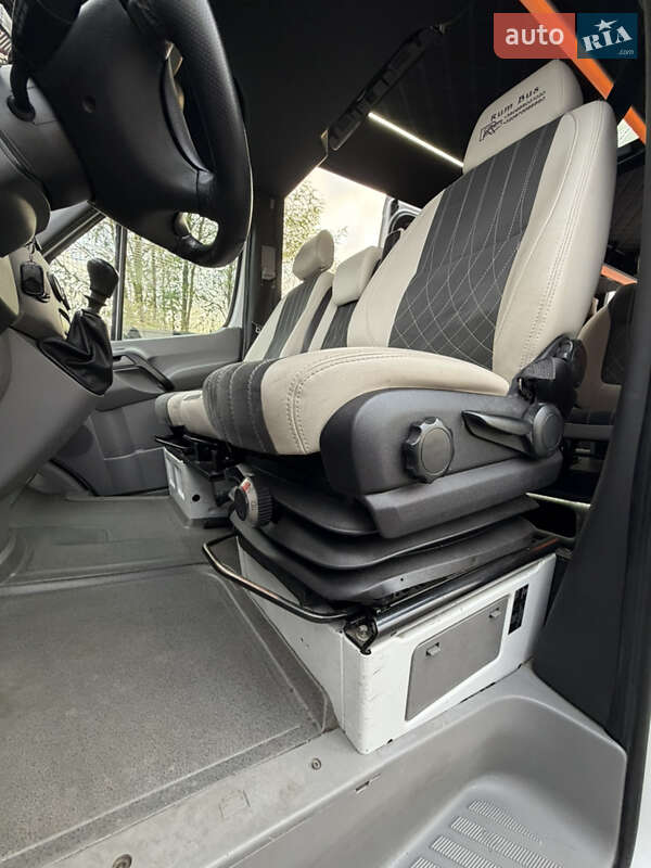 Микроавтобус Mercedes-Benz Sprinter 2018 в Ровно фото 12 Микроавтобус Mercedes-Benz Sprinter 2018 в Ровно
