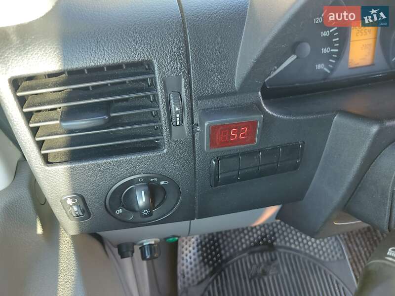 Мікроавтобус Mercedes-Benz Sprinter 2012 в Борисполі фото 18 Мікроавтобус Mercedes-Benz Sprinter 2012 в Борисполі