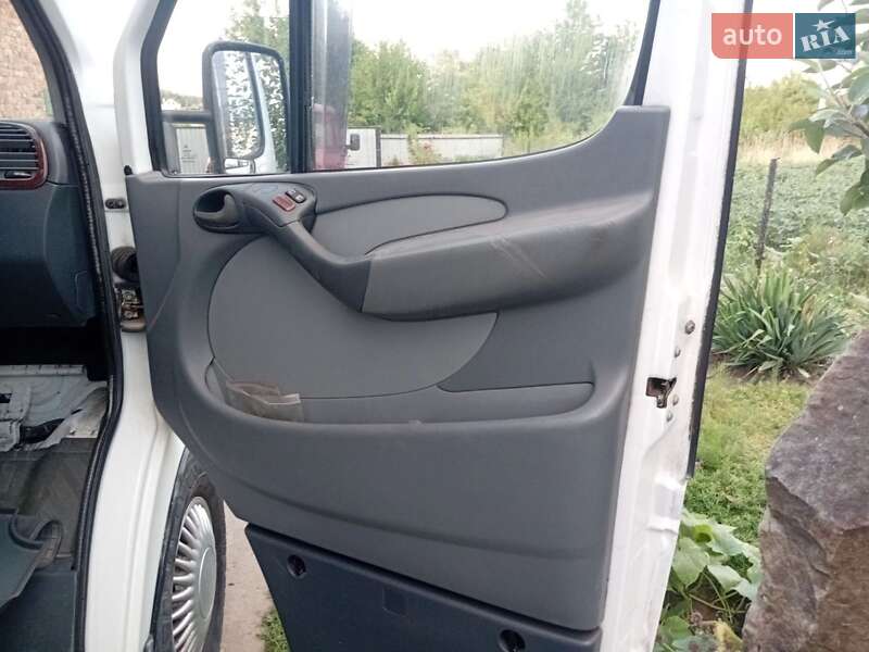 Седан Mercedes-Benz Sprinter 2006 в Тернополі фото 15 Седан Mercedes-Benz Sprinter 2006 в Тернополі