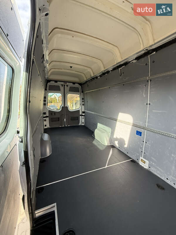 Вантажний фургон Mercedes-Benz Sprinter 2017 в Ковелі