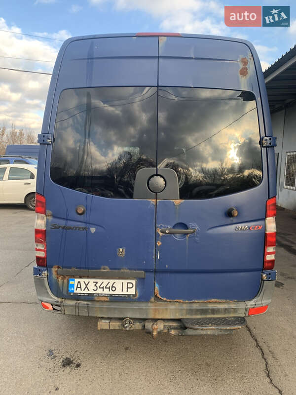 Вантажний фургон Mercedes-Benz Sprinter 2010 в Харкові фото 3 Вантажний фургон Mercedes-Benz Sprinter 2010 в Харкові