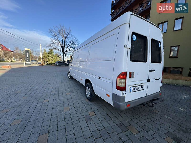 Вантажний фургон Mercedes-Benz Sprinter 2004 в Делятині фото 9 Вантажний фургон Mercedes-Benz Sprinter 2004 в Делятині