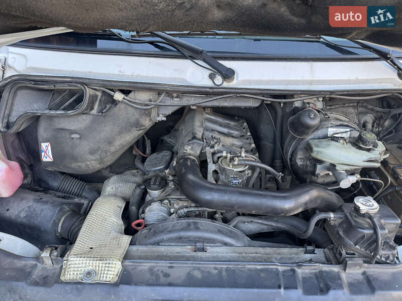 Вантажний фургон Mercedes-Benz Sprinter 2004 в Делятині фото 24 Вантажний фургон Mercedes-Benz Sprinter 2004 в Делятині