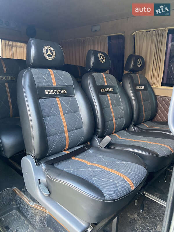 Микровэн Mercedes-Benz Sprinter 2005 в Нижней Апше фото 7 Микровэн Mercedes-Benz Sprinter 2005 в Нижней Апше