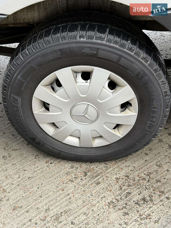 Грузовой фургон Mercedes-Benz Sprinter 2014 в Бородянке