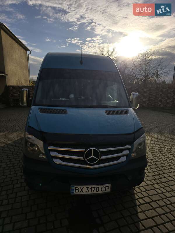 Вантажний фургон Mercedes-Benz Sprinter 2015 в Хмельницькому фото 12 Вантажний фургон Mercedes-Benz Sprinter 2015 в Хмельницькому