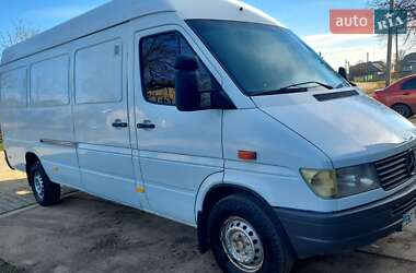 Вантажний фургон Mercedes-Benz Sprinter 1997 в Дрогобичі