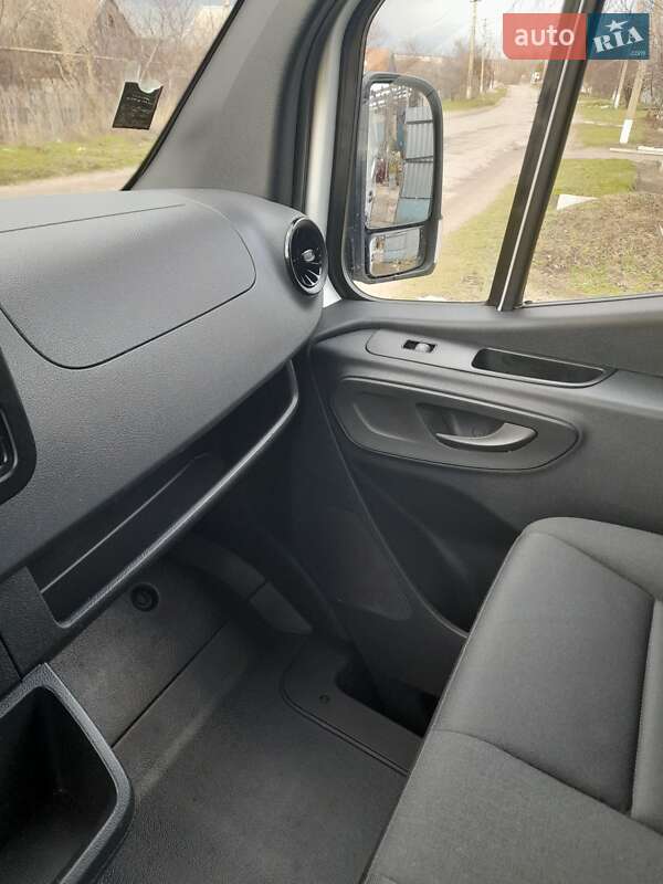Вантажний фургон Mercedes-Benz Sprinter 2020 в Запоріжжі фото 12 Вантажний фургон Mercedes-Benz Sprinter 2020 в Запоріжжі