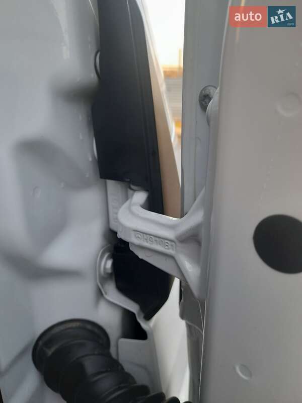 Вантажний фургон Mercedes-Benz Sprinter 2020 в Запоріжжі фото 56 Вантажний фургон Mercedes-Benz Sprinter 2020 в Запоріжжі