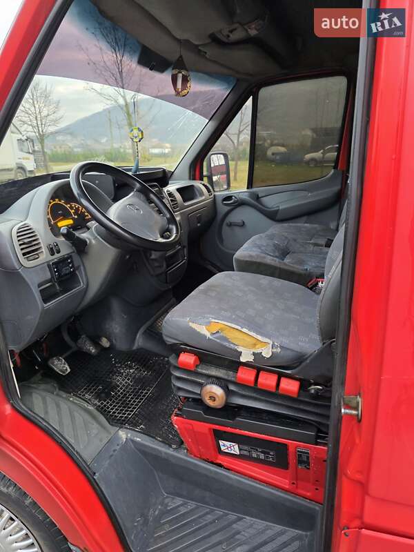 Грузовой фургон Mercedes-Benz Sprinter 2005 в Виноградове фото 3 Грузовой фургон Mercedes-Benz Sprinter 2005 в Виноградове