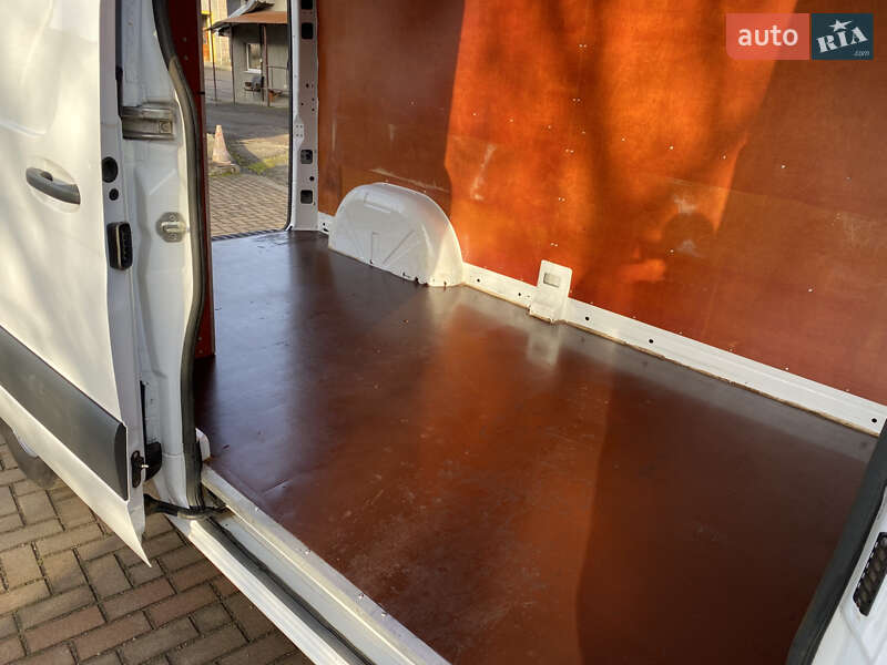 Грузовой фургон Mercedes-Benz Sprinter 2020 в Калуше