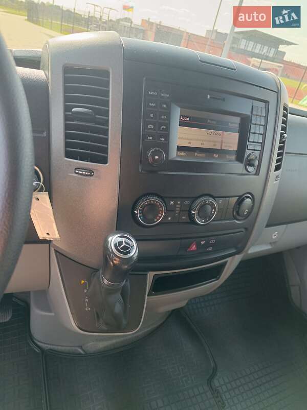 Вантажний фургон Mercedes-Benz Sprinter 2016 в Ковелі фото 17 Вантажний фургон Mercedes-Benz Sprinter 2016 в Ковелі