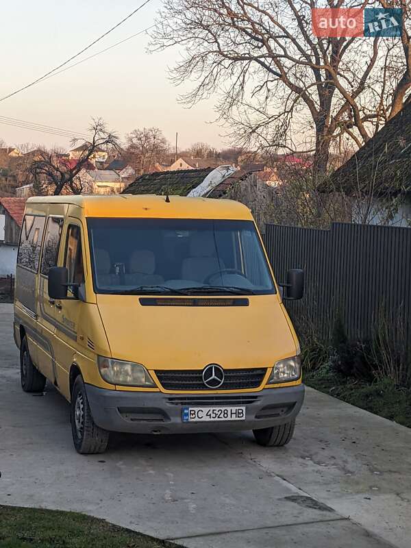 Мінівен Mercedes-Benz Sprinter 2004 в Комарному