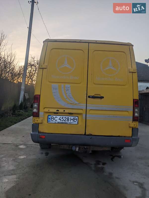 Мінівен Mercedes-Benz Sprinter 2004 в Комарному