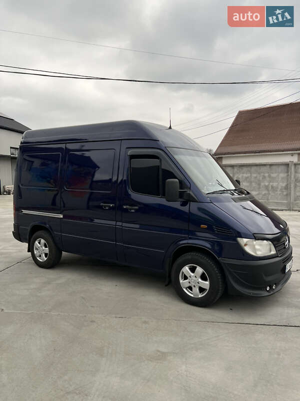 Микроавтобус грузовой (до 3,5т) Mercedes-Benz Sprinter 2005 в Белой Церкви
