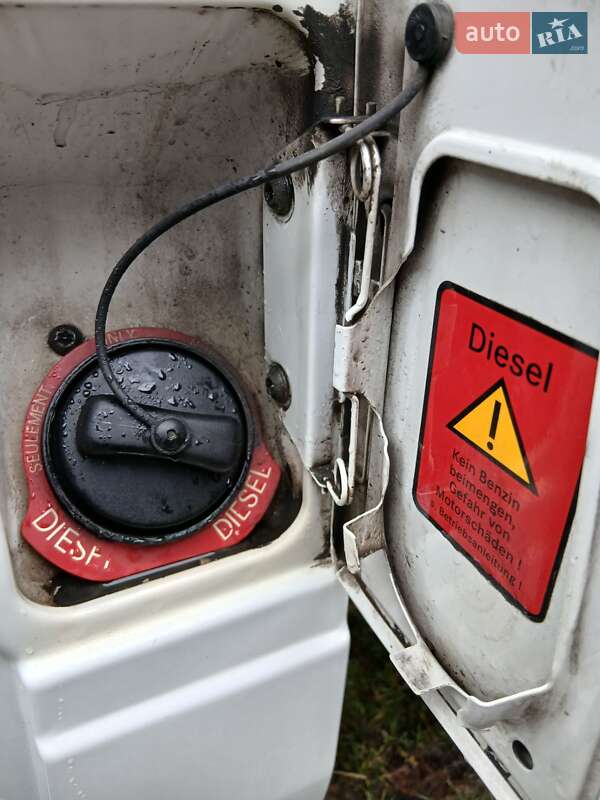 Грузовой фургон Mercedes-Benz Sprinter 2006 в Каменец-Подольском фото 81 Грузовой фургон Mercedes-Benz Sprinter 2006 в Каменец-Подольском