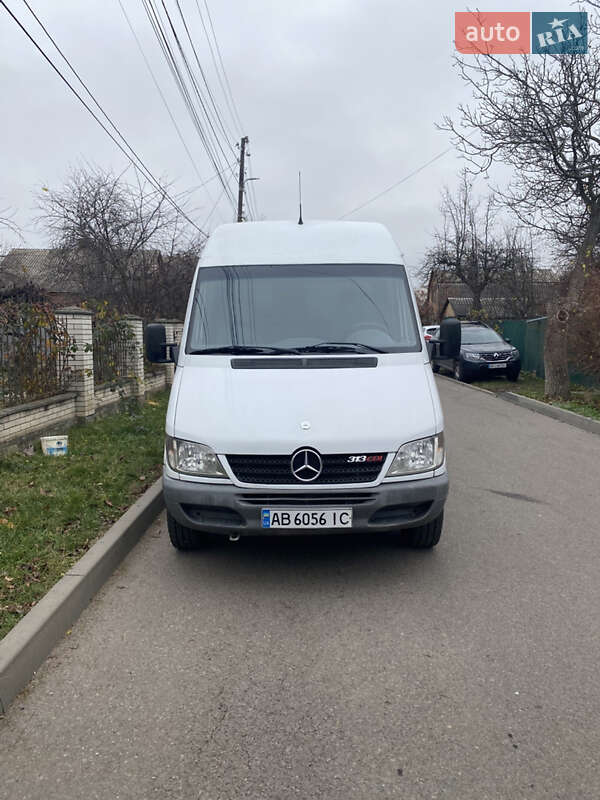 Mercedes-Benz Sprinter 2006