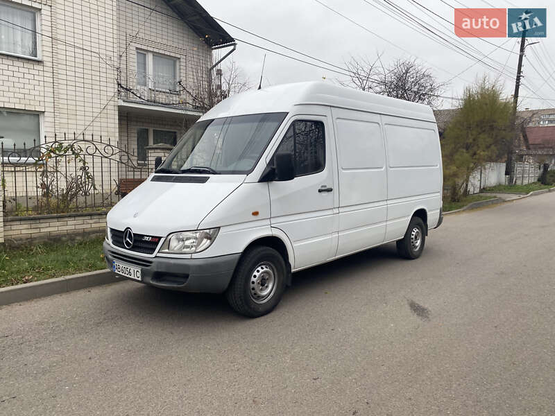 Грузовой фургон Mercedes-Benz Sprinter 2006 в Виннице