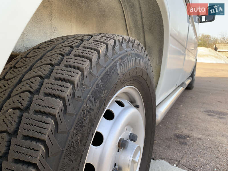 Вантажопасажирський фургон Mercedes-Benz Sprinter 2002 в Ізмаїлі фото 10 Вантажопасажирський фургон Mercedes-Benz Sprinter 2002 в Ізмаїлі