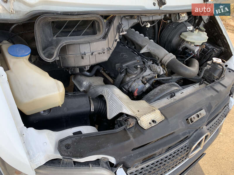 Вантажопасажирський фургон Mercedes-Benz Sprinter 2002 в Ізмаїлі фото 15 Вантажопасажирський фургон Mercedes-Benz Sprinter 2002 в Ізмаїлі