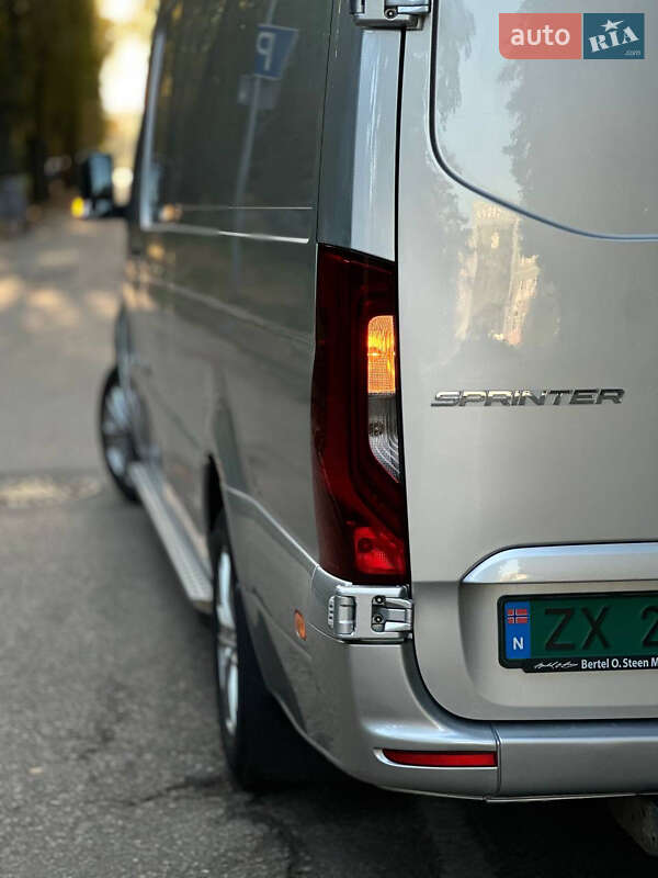 Мікроавтобус вантажний (до 3,5т) Mercedes-Benz Sprinter 2018 в Чернівцях фото 19 Мікроавтобус вантажний (до 3,5т) Mercedes-Benz Sprinter 2018 в Чернівцях