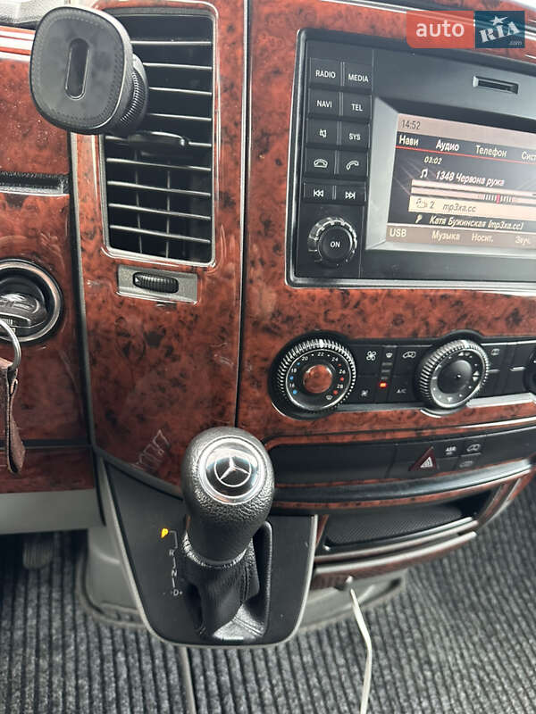 Микроавтобус Mercedes-Benz Sprinter 2011 в Ивано-Франковске