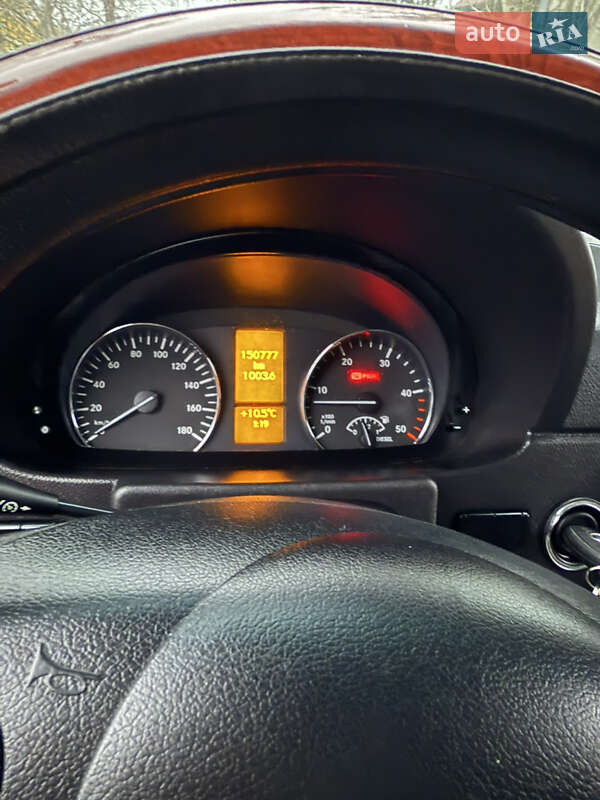 Грузовой фургон Mercedes-Benz Sprinter 2017 в Николаеве