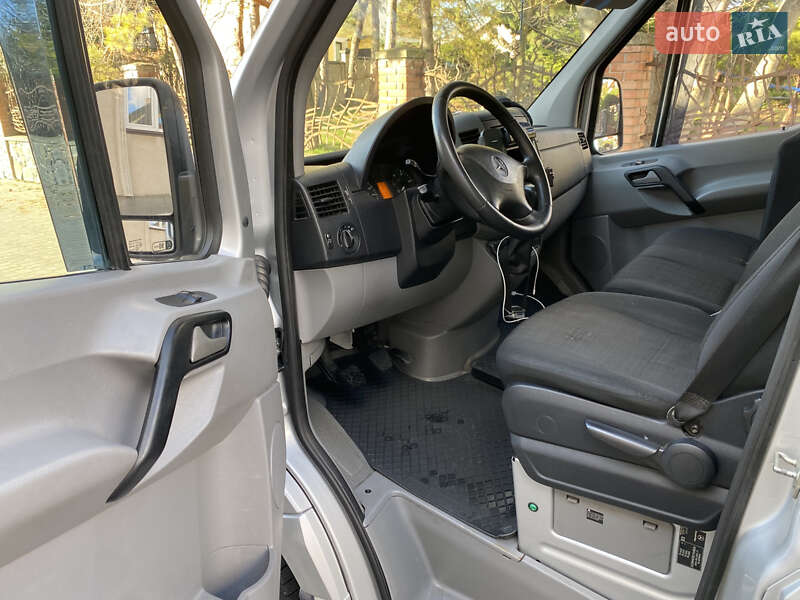Автовоз Mercedes-Benz Sprinter 2011 в Луцьку