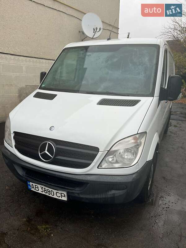 Микроавтобус грузовой (до 3,5т) Mercedes-Benz Sprinter 2013 в Гайсине