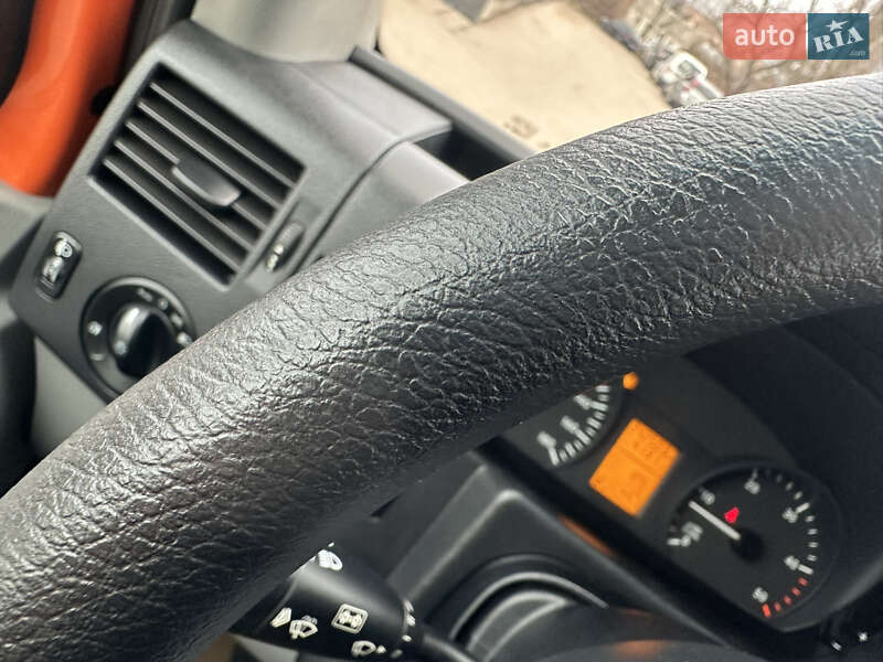 Грузовой фургон Mercedes-Benz Sprinter 2016 в Бердичеве