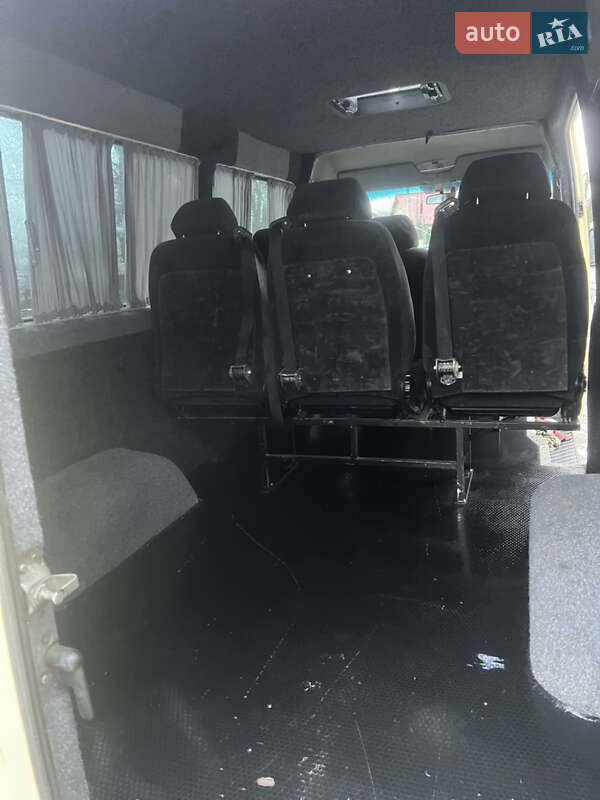 Мінівен Mercedes-Benz Sprinter 2005 в Чернівцях фото 6 Мінівен Mercedes-Benz Sprinter 2005 в Чернівцях