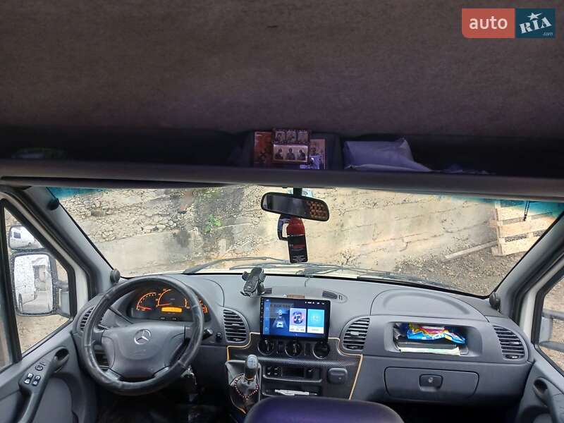 Грузопассажирский фургон Mercedes-Benz Sprinter 2005 в Виноградове