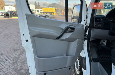 Вантажний фургон Mercedes-Benz Sprinter 2017 в Рівному