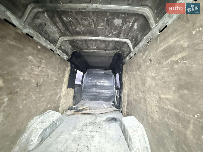 Грузопассажирский фургон Mercedes-Benz Sprinter 2005 в Хмельницком