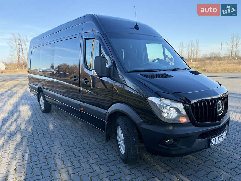 Мікроавтобус Mercedes-Benz Sprinter 2013 в Тлумачі
