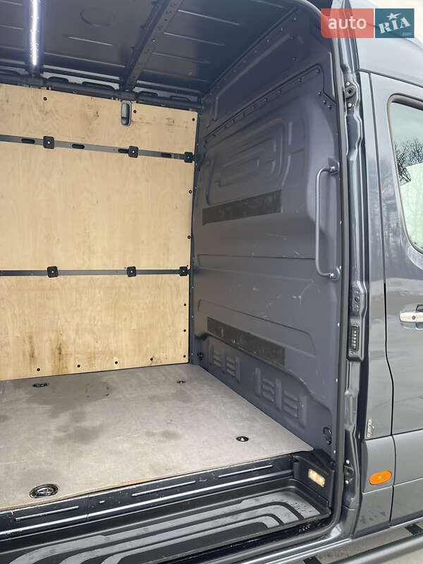 Грузовой фургон Mercedes-Benz Sprinter 2020 в Луцке
