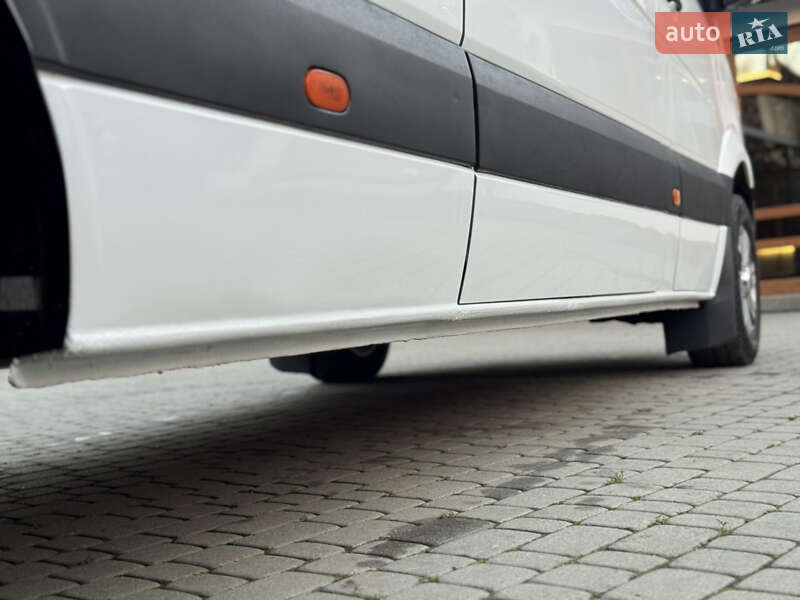 Грузопассажирский фургон Mercedes-Benz Sprinter 2015 в Иршаве фото 42 Грузопассажирский фургон Mercedes-Benz Sprinter 2015 в Иршаве