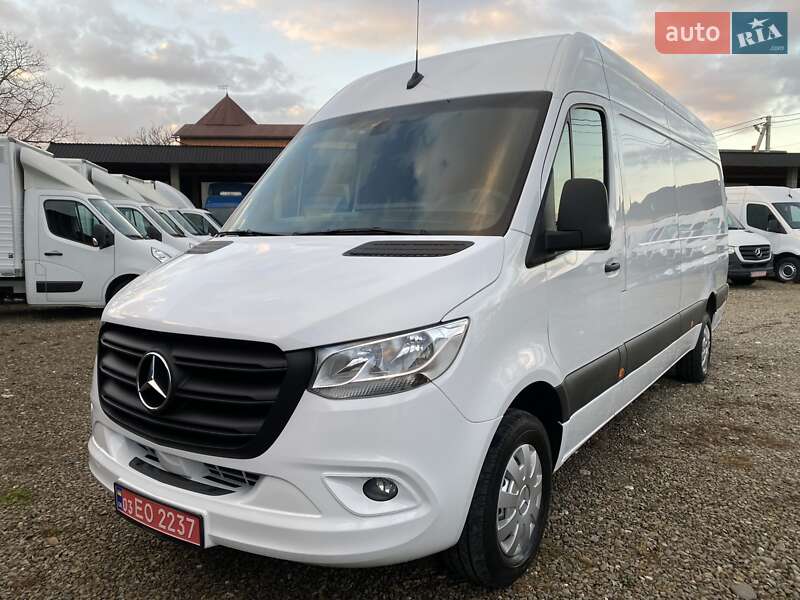 Грузовой фургон Mercedes-Benz Sprinter 2022 в Хусте
