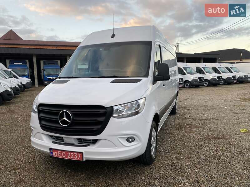Грузовой фургон Mercedes-Benz Sprinter 2022 в Хусте