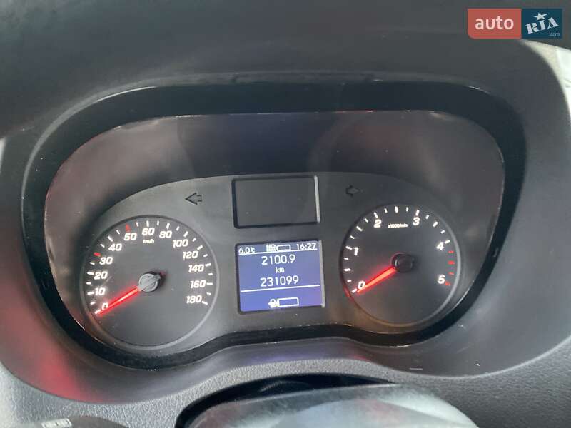 Грузовой фургон Mercedes-Benz Sprinter 2022 в Хусте