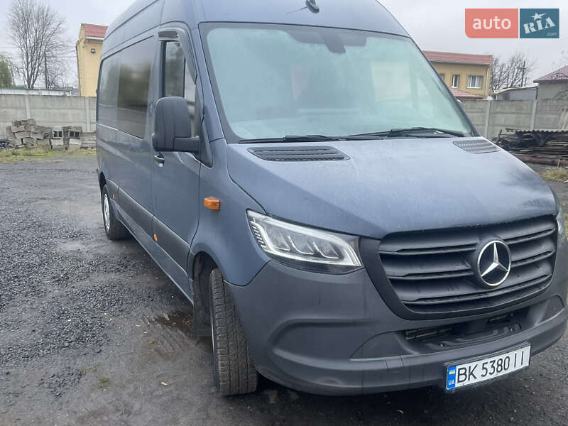 Минивэн Mercedes-Benz Sprinter 2018 в Костополе