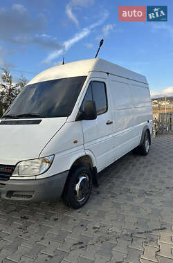 Грузовой фургон Mercedes-Benz Sprinter 2001 в Иршаве