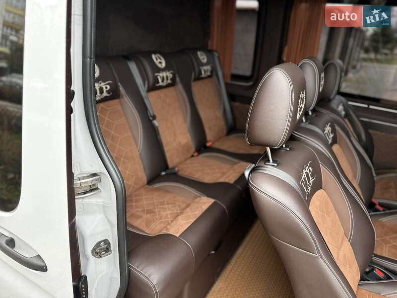 Мікроавтобус Mercedes-Benz Sprinter 2018 в Івано-Франківську фото 12 Мікроавтобус Mercedes-Benz Sprinter 2018 в Івано-Франківську