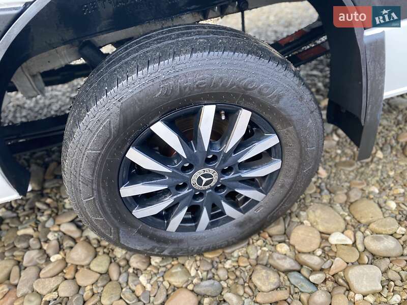 Грузопассажирский фургон Mercedes-Benz Sprinter 2018 в Мукачево