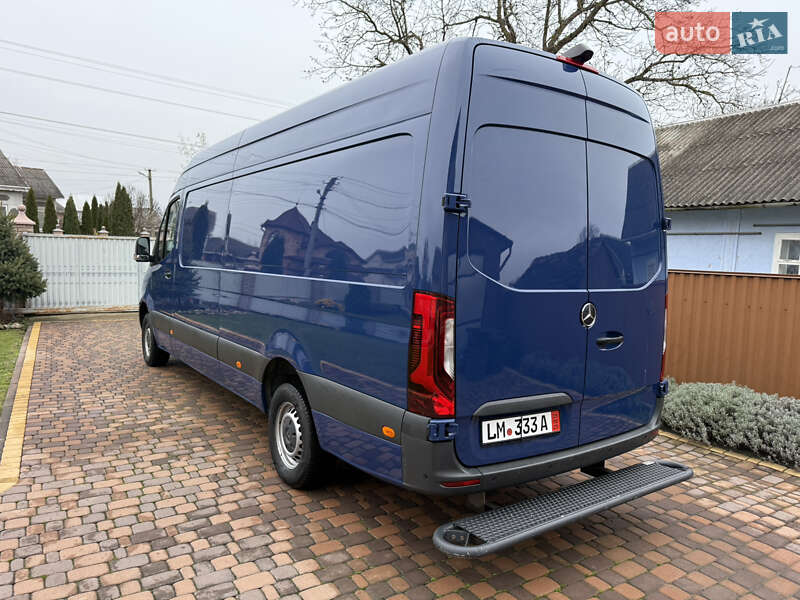 Грузовой фургон Mercedes-Benz Sprinter 2021 в Черновцах
