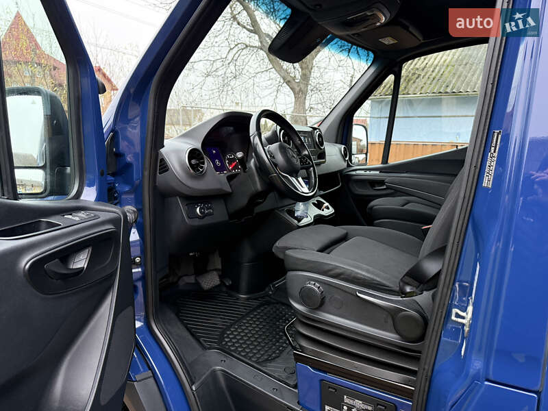 Грузовой фургон Mercedes-Benz Sprinter 2021 в Черновцах
